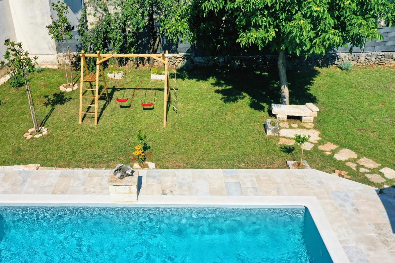 Casa Nuoneti By Rent Istria Villa Žminj Eksteriør bilde